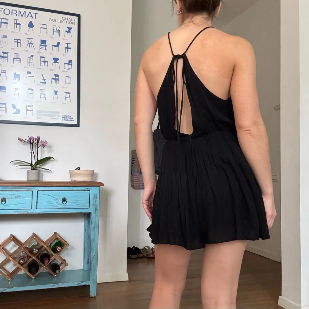 NWOT - Free People Do A Twirl Romper Open-Back  Relaxed Fit, Size Small - Picture 4 of 16